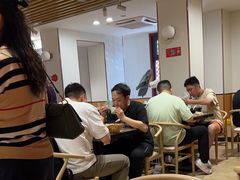 -闫家驴肉老店(华电一校店)