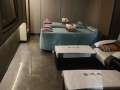 -尊江月推拿足道(周浦店)