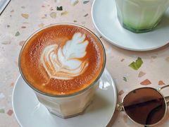 -腾爱熊猫咖啡生活馆(老东门店)