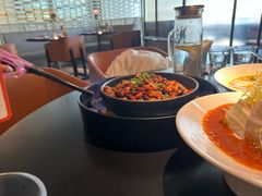 -麻六记(凤凰汇店)