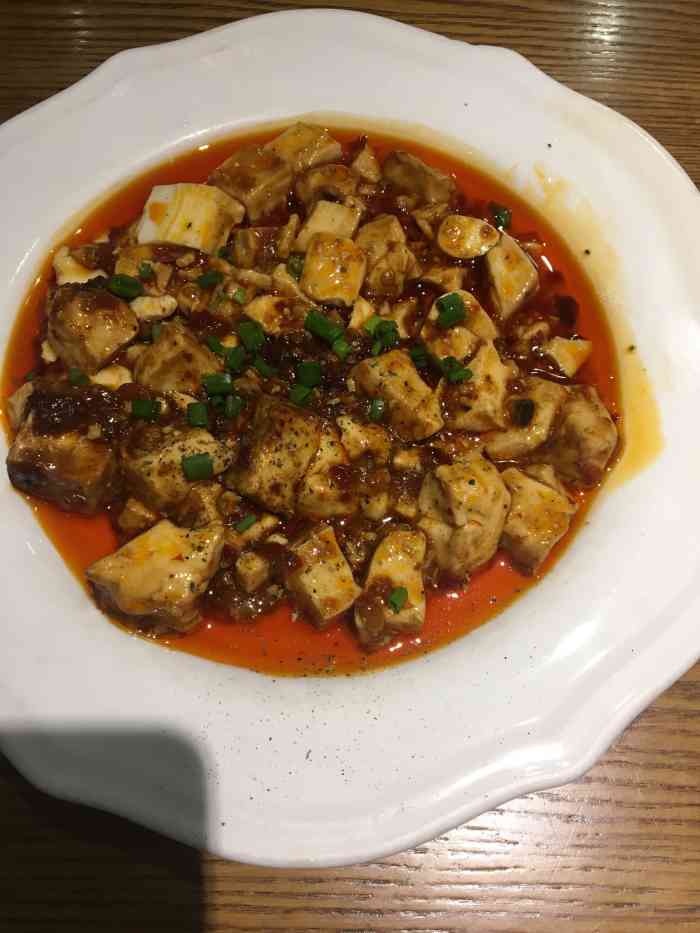 周麻婆(苏宁广场店)-"周末跟朋友去苏宁吃饭 真的每家店都要排队.