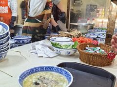 -老孙家泡馍(洒金桥店)