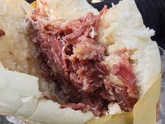 腊牛肉夹馍-杨天玉腊牛羊肉店