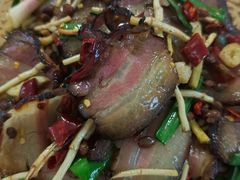 -卡拉农庄 正宗斗鸡肉