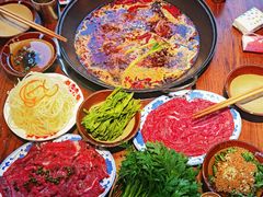 -萍姐火锅·公路夜市(武汉首店)