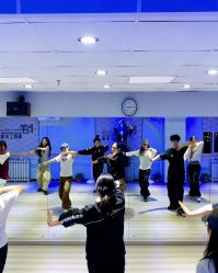 -尚美舞蹈工作室