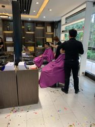 点击看大图 -首脑美发沙龙
