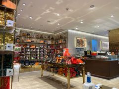 零售区-VENCHI 闻绮(北京国贸商城店)