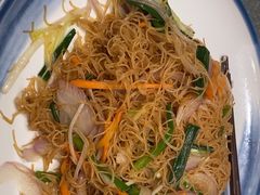 -龙悦湾酒家·八阵鱼生·渔人码头店
