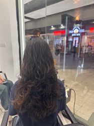 -乾健·烫染·接发SALON