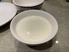 牧人酸奶-牧马人奶茶馆(乌兰察布总店)