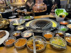 -GOGIYA·咕叽吖韩国传统烤肉店(东方新天地店)