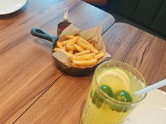 -必胜客(威高广场店)