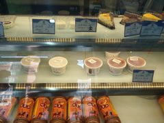 面包甜点陈列柜-三元梅园(劲松店)