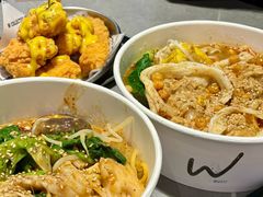 -W COLLECTIVE  DESSERT SHOP