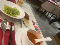 -滩外滩·本帮江浙菜(新天地店)