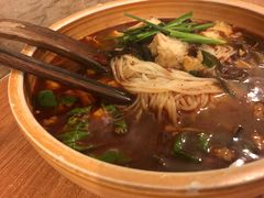 麻辣毛肚酥肉双拼米线-石榴姐•山城小馆(创始店)