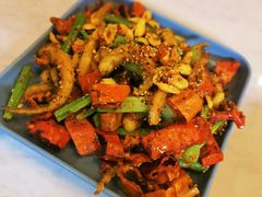 -辣盆盆麻辣小龙虾(哈尔滨总店)