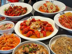 -龙巢盱眙龙虾·牛蛙·烧烤宵夜(八卦岭店)