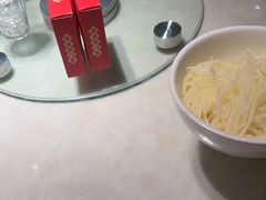 -味上湘菜馆(岳麓山店)