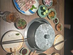 -蘑界·野生菌火锅(深业上城店)