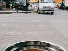 -炳记牛味粉店(四坊路店)