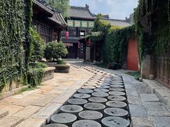 -雪山彩虹谷景区