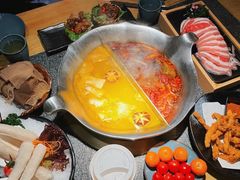 -湊湊火锅·茶憩(郑州绿地新都会店)