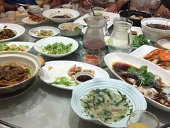-品悦酒店(三林古镇店)