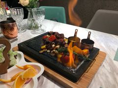 -蜜桃花开·中西融合菜E&W(南长街店)