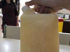 -雪露酸奶
