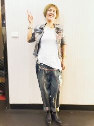 -雅典娜发型沙龙