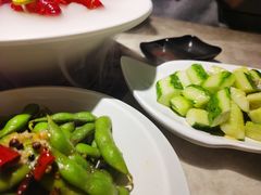 -沪小胖小龙虾(淮海中路旗舰店)