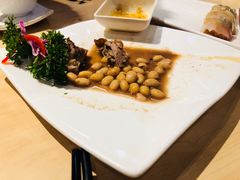 招牌烧鹅皇-避风塘(百联东郊店)