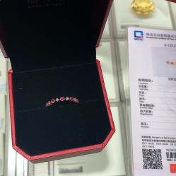 -周大福CHOW TAI FOOK(金汇广场珠宝店)