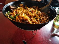 排骨焖面-神木烩菜焖面(陕学前师范店)