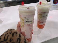 霸气生日草莓-奈雪的茶(国金中心店)