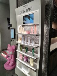 -Z.X HAIR SALON张新美业