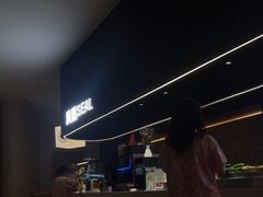 -涨巢·潮玩水疗局