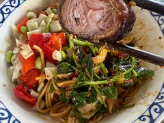 -梅溪·小伙子干挑面(安吉总店)