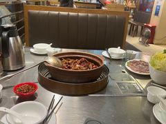 -胡须佬鸡煲四季火锅店(石厦西村直营店)