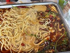 -老街烧烤大排档·地道湖北菜·龙虾馆(汉口火车站店)