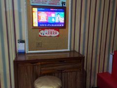 -蓝乐光量贩KTV(浦东禹悦汇店)