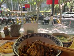 -君东记本帮面馆(天钥桥路店)
