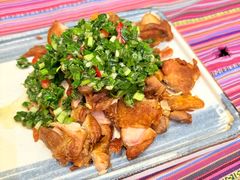 -香巴拉云南餐厅(华莱坞店)