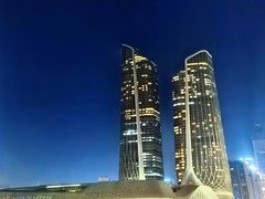 -南京眼步行桥