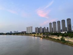 -南京眼步行桥