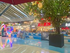 -新田360广场(上海华侨城店)