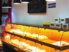 面包甜点陈列柜-美事客·面包·蛋糕·甜品(CBD店)
