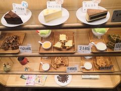 -猫的天空之城概念书店(杭州南宋御街店)